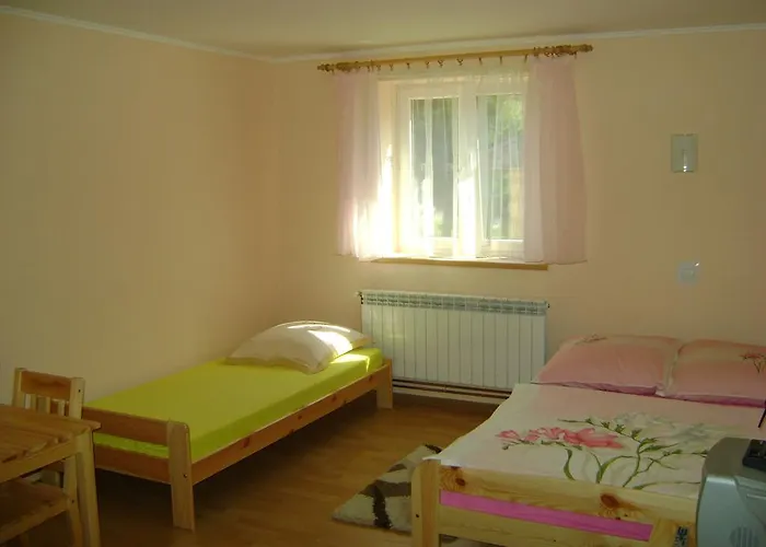 Pokoje Nad Strumykiem W Polanczyku Tel 13- 469 -2257
